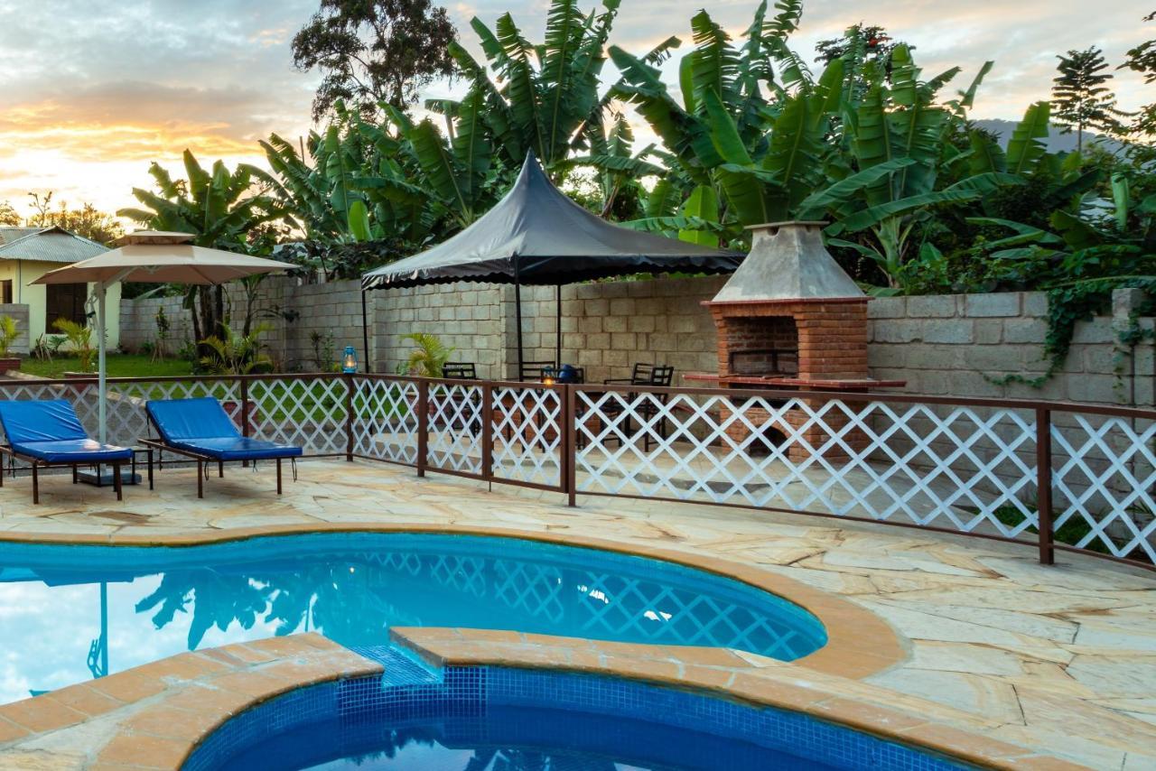 Rayan Apartments & Safaris Arusha Exterior foto